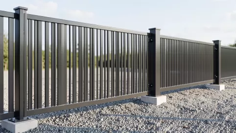 jakie słupki do furtki panelowej