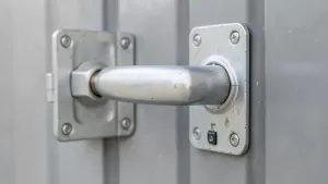 pochwyt do furtki z elektrozaczepem